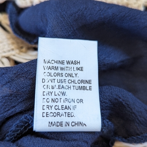 Vivid Importers Boho Cotton Navy Crochet Accent Asymmetrical Tank Blouse Size S - Picture 7 of 12